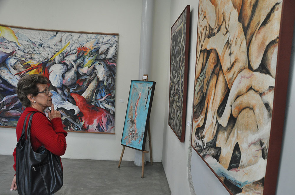 Exhiben obras de Benito Chapellín en Villa Teola